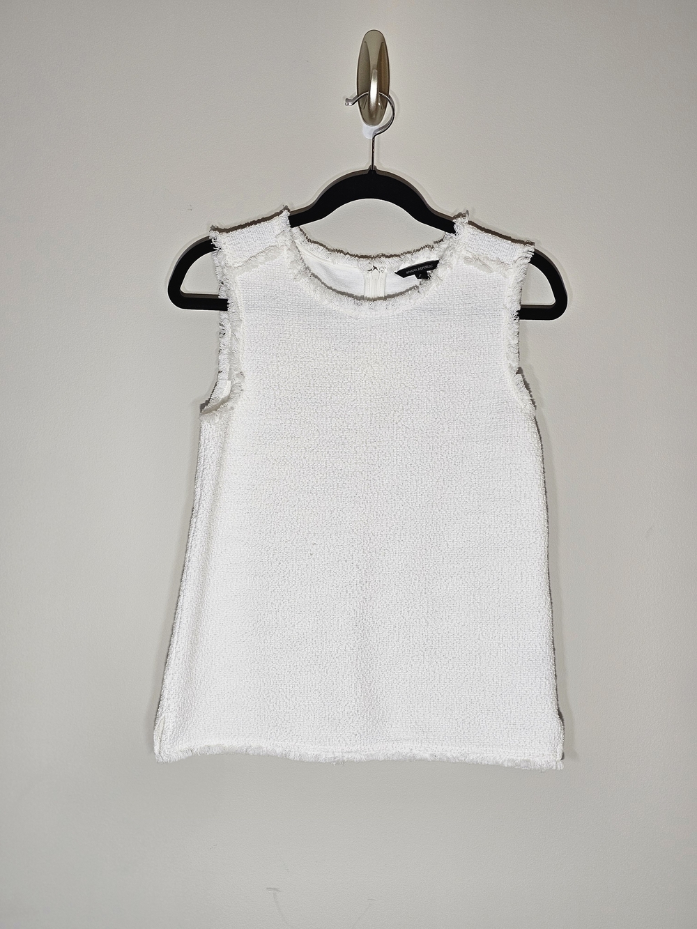 Banana Republic Classic Off-White Sleeveless Fringe Trim Top